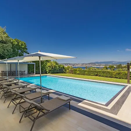 Joli Holiday home Antibes
